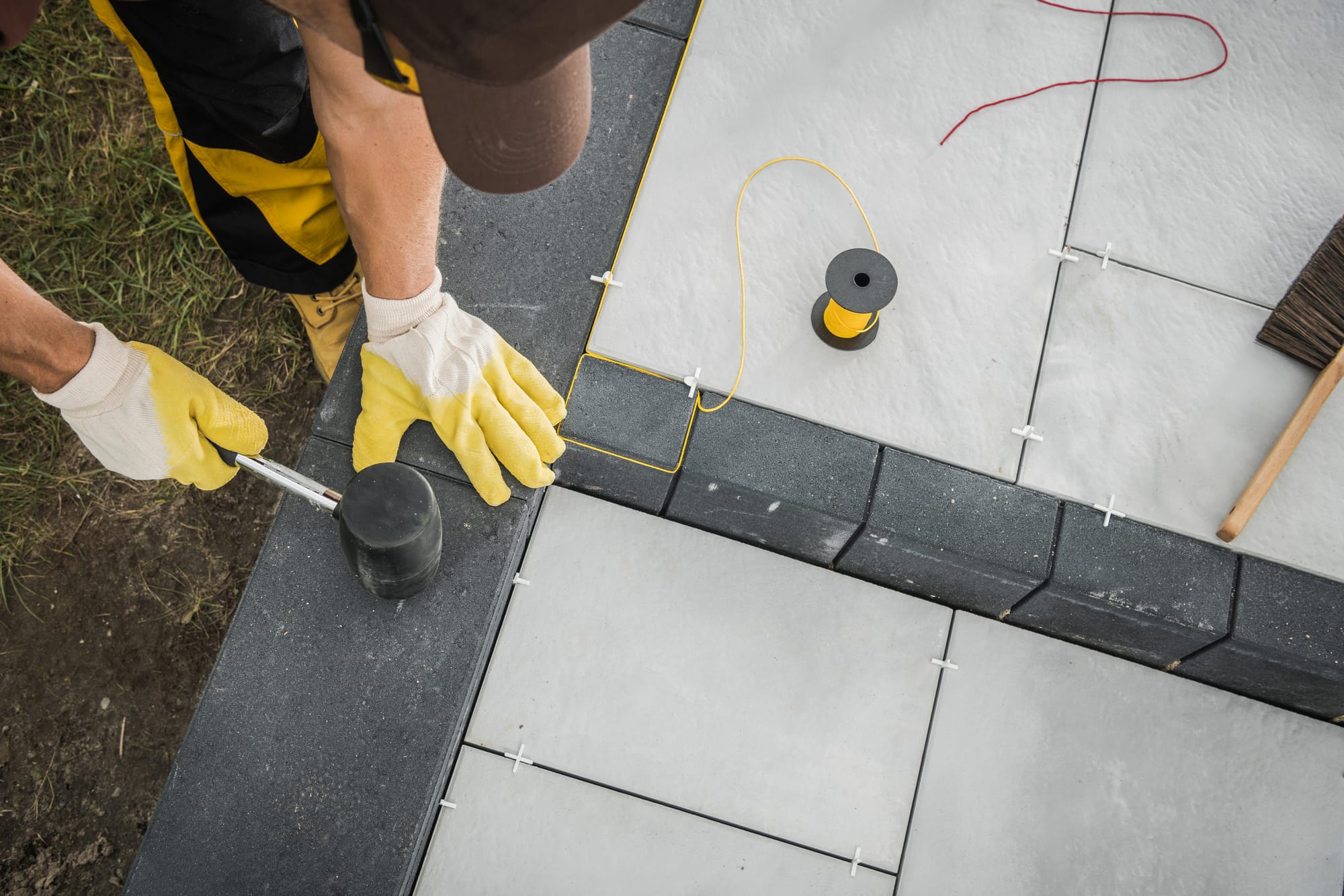 Patio Paving — photo 1